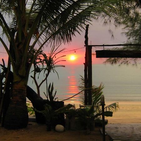 Goldkey Bungalow Ξενοδοχείο Koh Phayam Εξωτερικό φωτογραφία