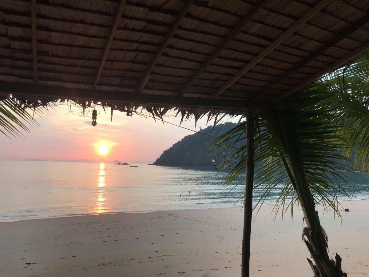 Goldkey Bungalow Ξενοδοχείο Koh Phayam Εξωτερικό φωτογραφία