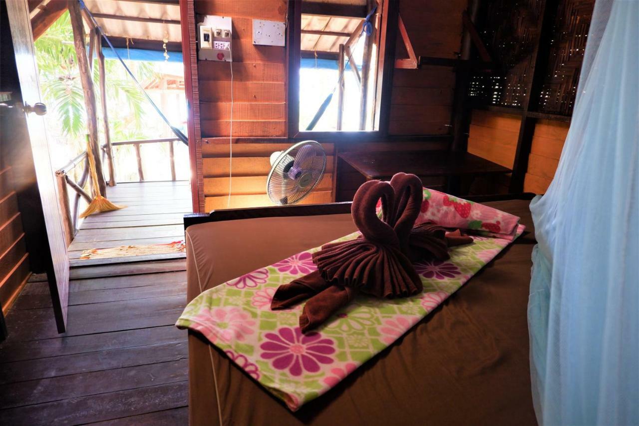 Goldkey Bungalow Ξενοδοχείο Koh Phayam Εξωτερικό φωτογραφία